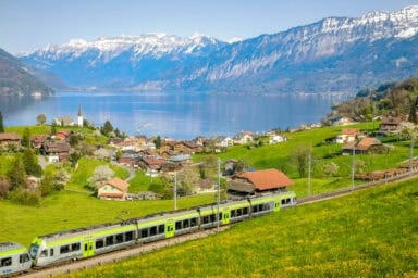 A regional BLS train at Faulensee on Lake Thun.