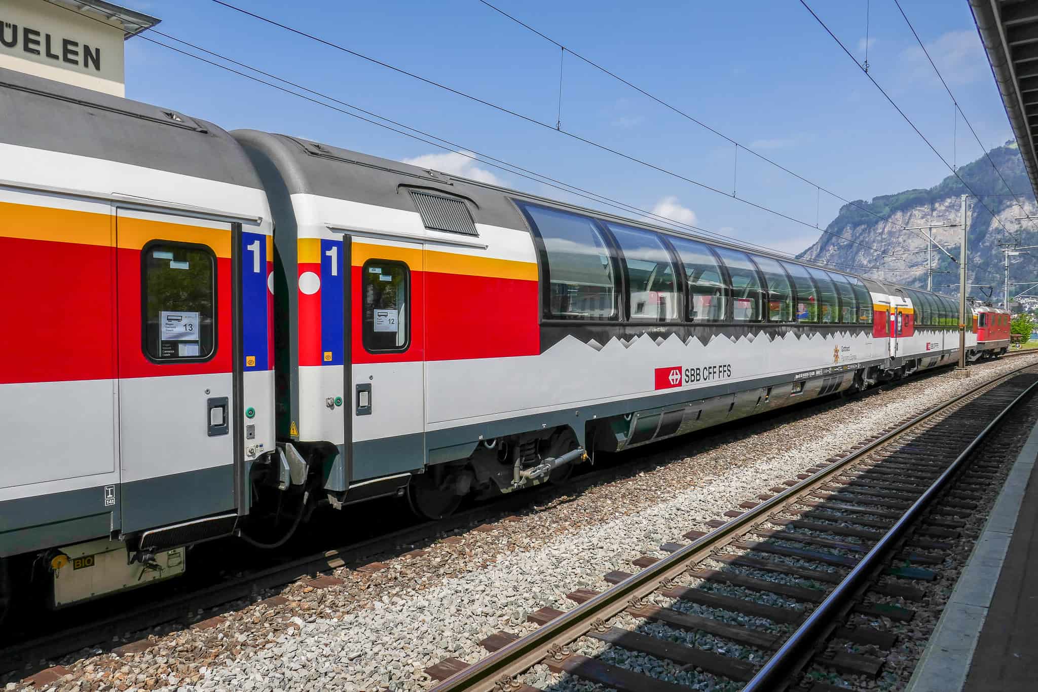Roco 6200017 HO Panorama coach ''Gotthard'', SBB (Factory