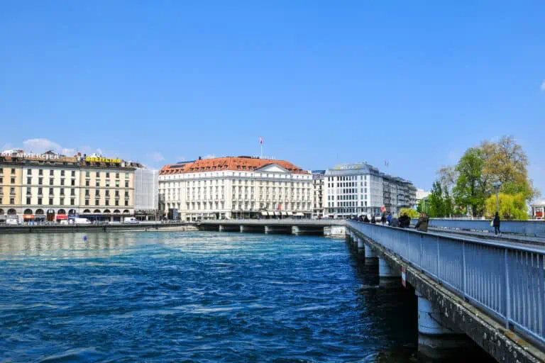 Pont des Bergues in Geneva