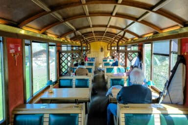 2nd class coach of the GoldenPass Belle Époque.