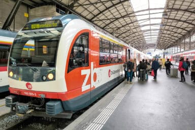 A GoldenPass Luzern-Interlaken Express train at the Lucerne station.
