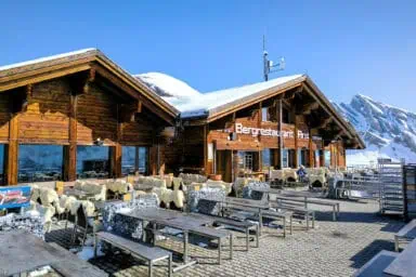 Restaurant with terrace at Grindelwald-First.