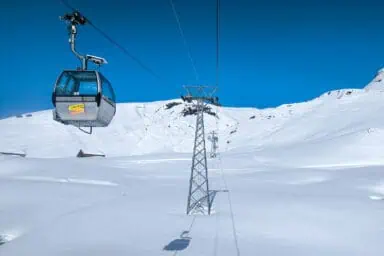 The gondolas to Grindelwald-First in spring.