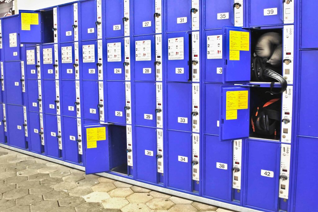 How to travel with luggage on Swiss trains and other public transport