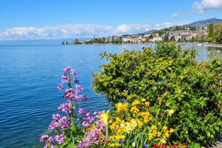 Montreux seen from Lake Geneva boulevard toward Veytaux