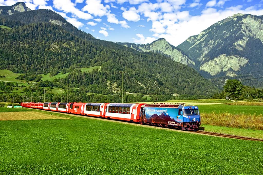 4day slowpaced Glacier Express round trip from Zurich