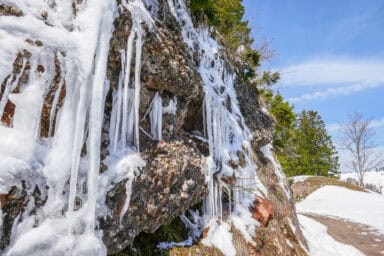 Wintry circumstances on a hiking trail near Rigi Kaltbad in May.