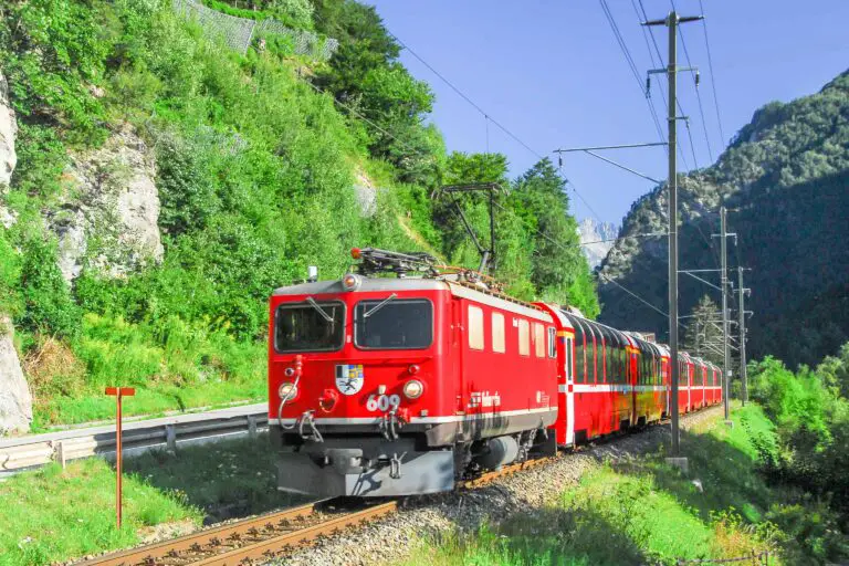 Scenic panorama train near Rothenbrunnen, Graubünden
