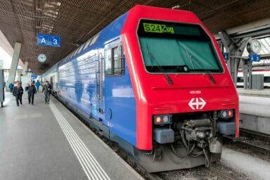 An "S-Bahn" regional train to Zug at the main rail station of Zurich.
